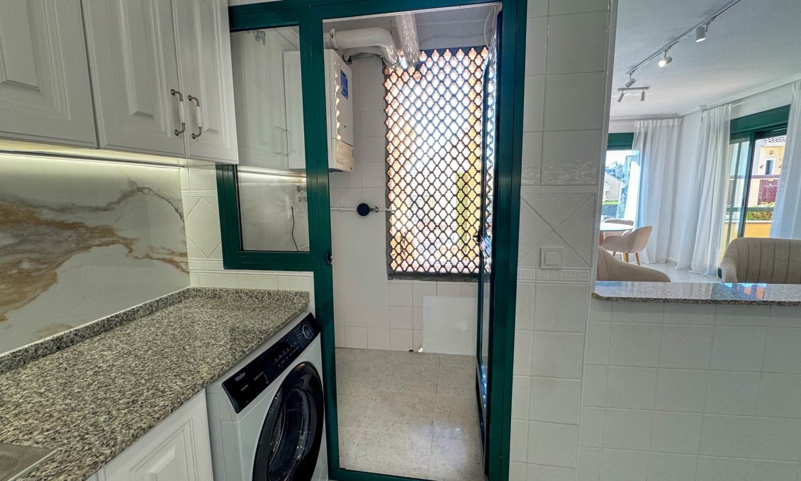 Revânzare - Apartament -
Orihuela Costa - Costa Blanca