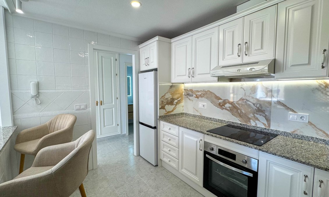 Revânzare - Apartament -
Orihuela Costa - Costa Blanca