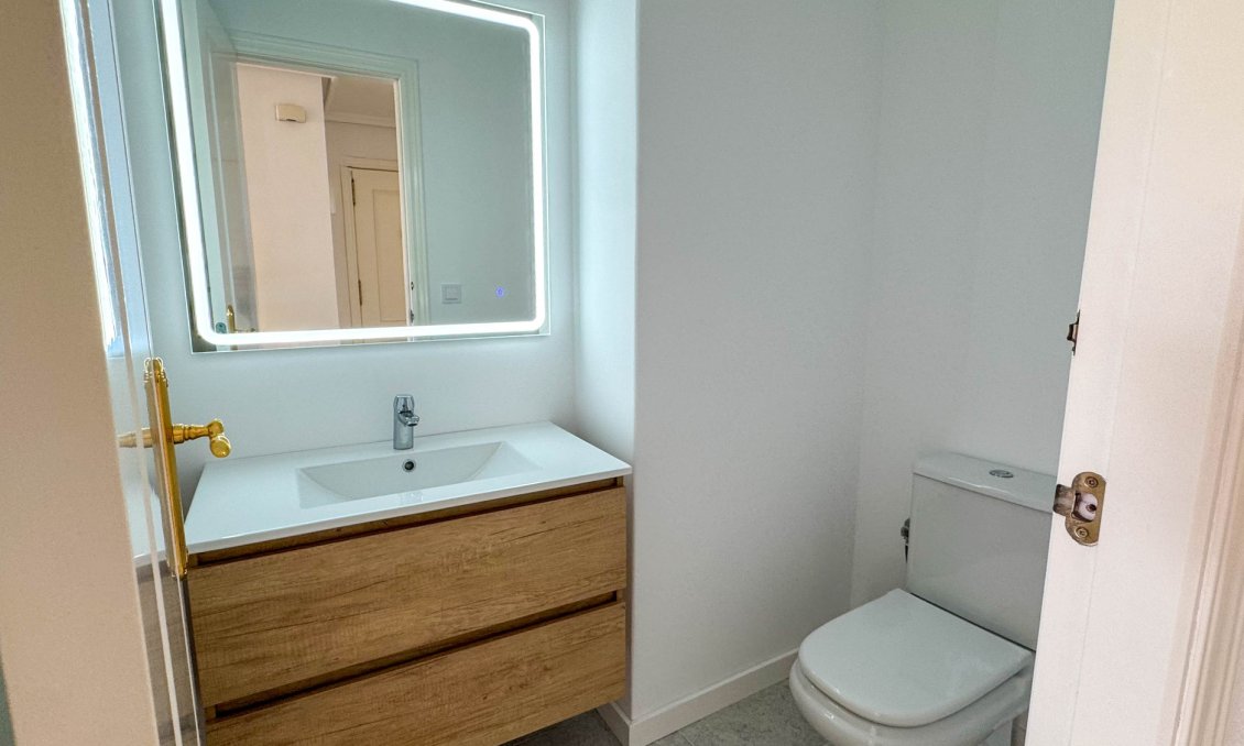 Revânzare - Apartament -
Orihuela Costa - Costa Blanca