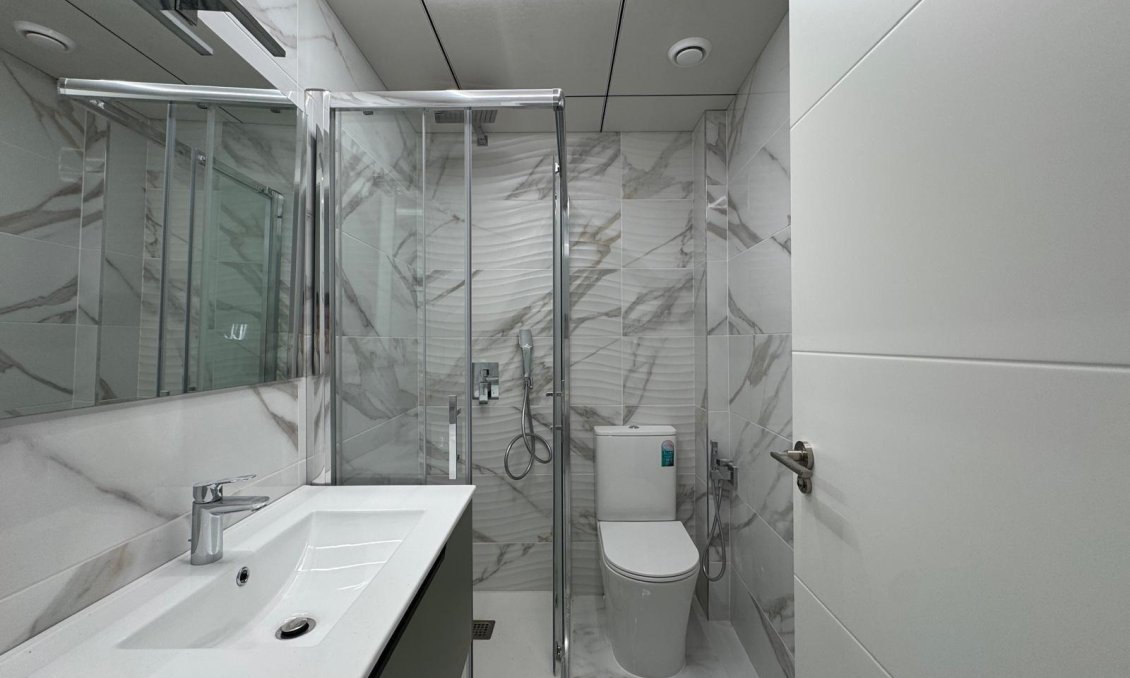 Resale - Apartment -
Torrevieja