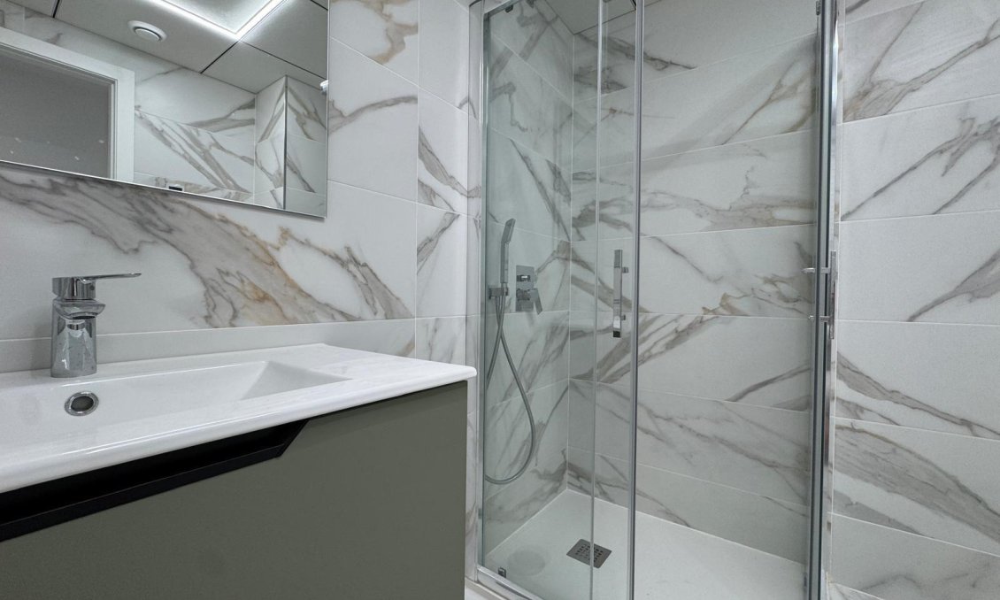 Resale - Apartment -
Torrevieja