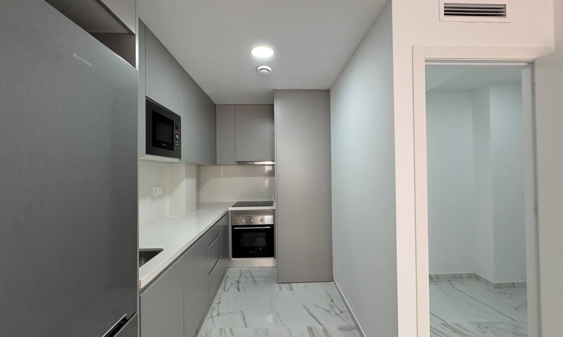 Resale - Apartment -
Torrevieja