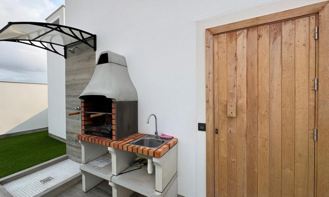 Resale - Apartment -
Torrevieja