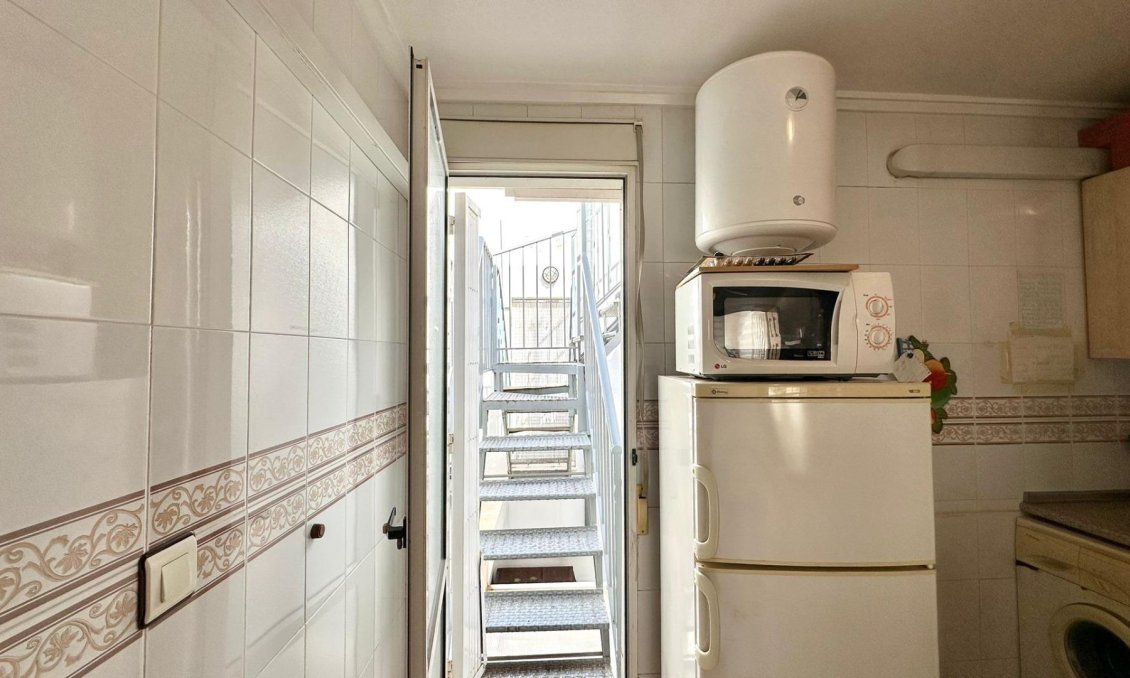 Használt Ingatlanok - Bungaló -
Torrevieja - El Limonar