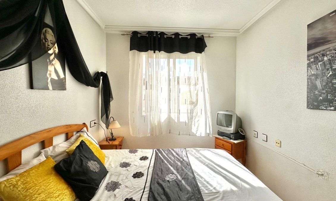 Használt Ingatlanok - Bungaló -
Torrevieja - El Limonar