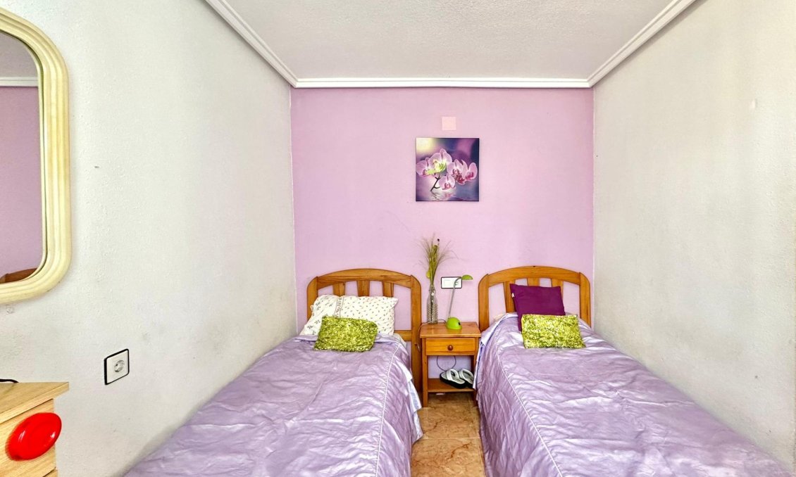 Használt Ingatlanok - Bungaló -
Torrevieja - El Limonar