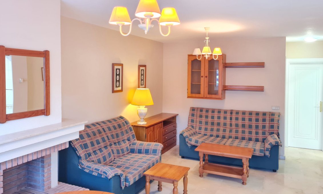 Használt Ingatlanok - Bungaló -
Villamartin - Costa Blanca