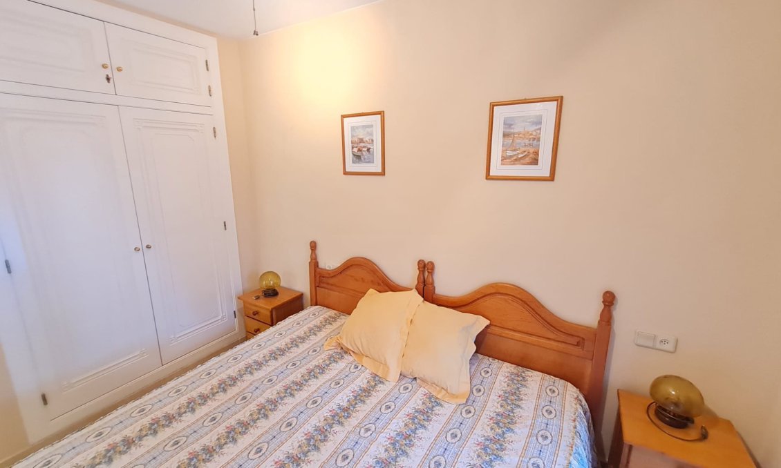 Használt Ingatlanok - Bungaló -
Villamartin - Costa Blanca