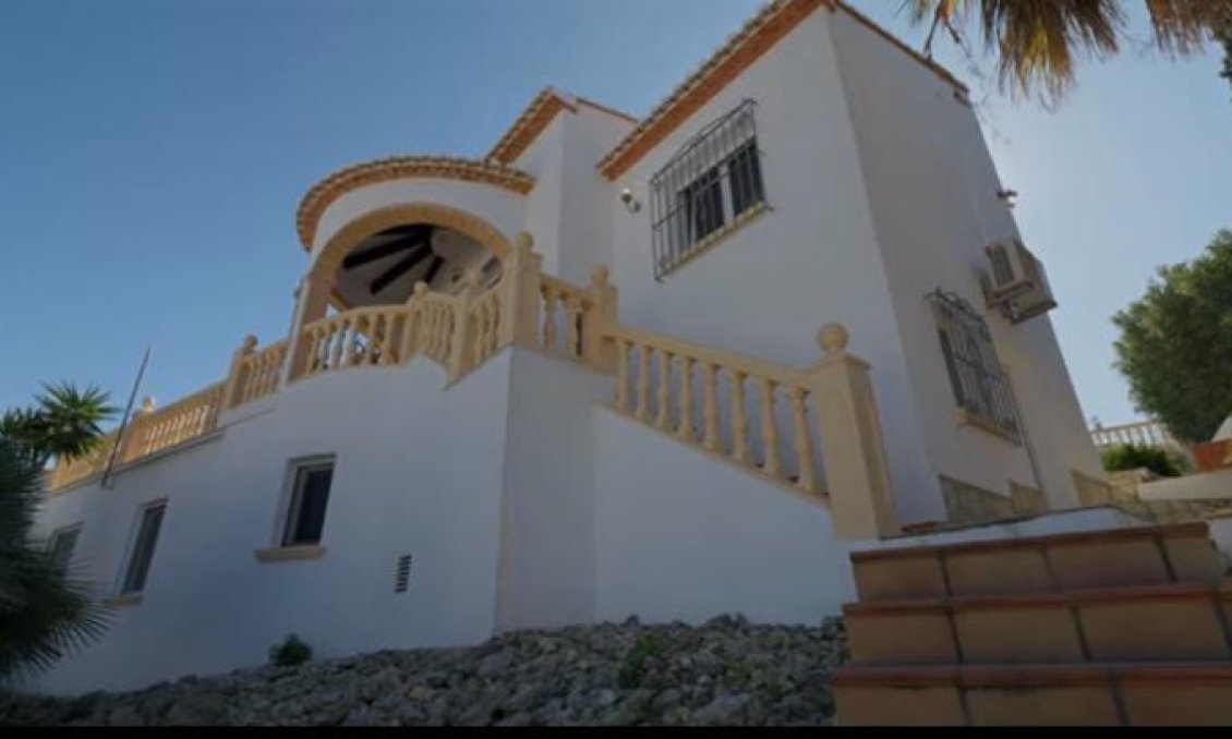 Segunda mano - Villa -
Pedreguer - Inland