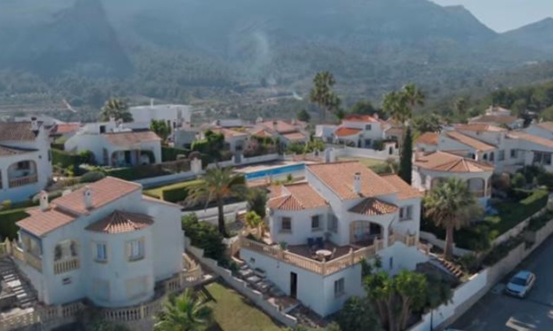 Segunda mano - Villa -
Pedreguer - Inland