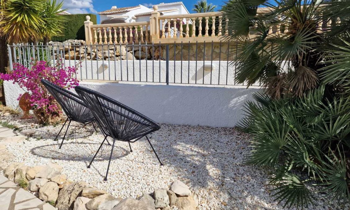 Segunda mano - Villa -
Pedreguer - Inland