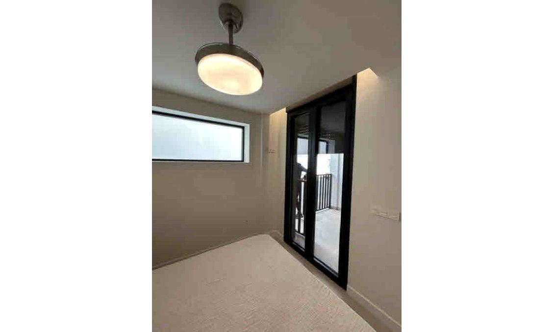 Revânzare - Apartament -
Santiago de la Ribera - Costa Calida