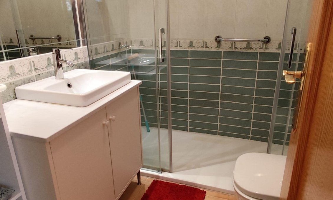 Segunda mano - Bungalow -
Orihuela - Urbanización Perla Del Mar