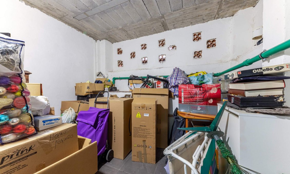 Wiederverkauf - Wohnung -
Alicante - Carolinas Bajas