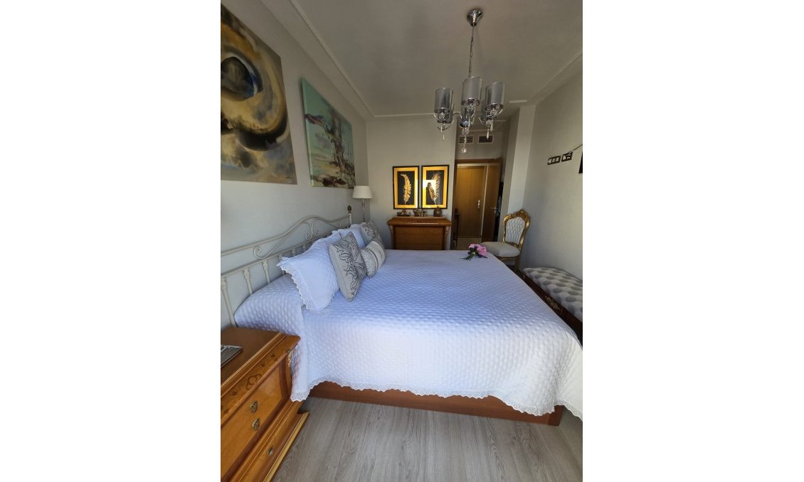 Használt Ingatlanok - Apartman -
Torrevieja - Costa Blanca