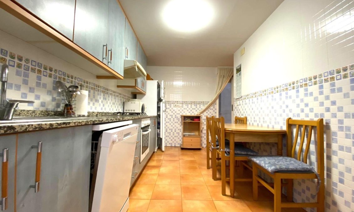 Resale - Apartment -
Alicante - Costa Blanca