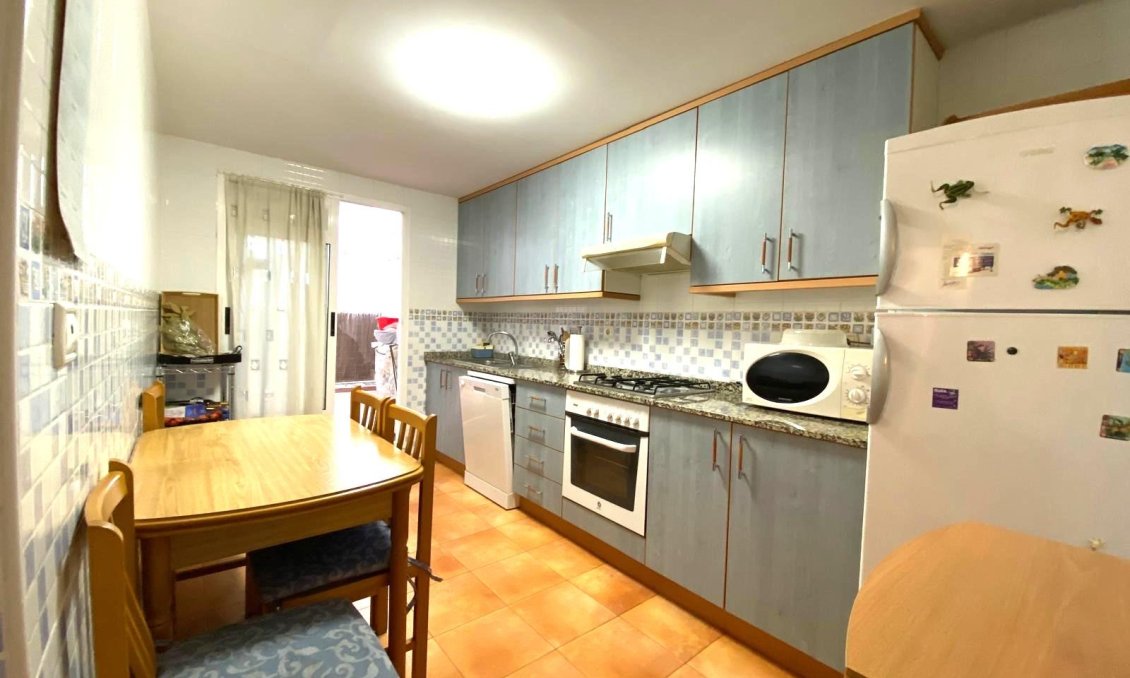 Resale - Apartment -
Alicante - Costa Blanca
