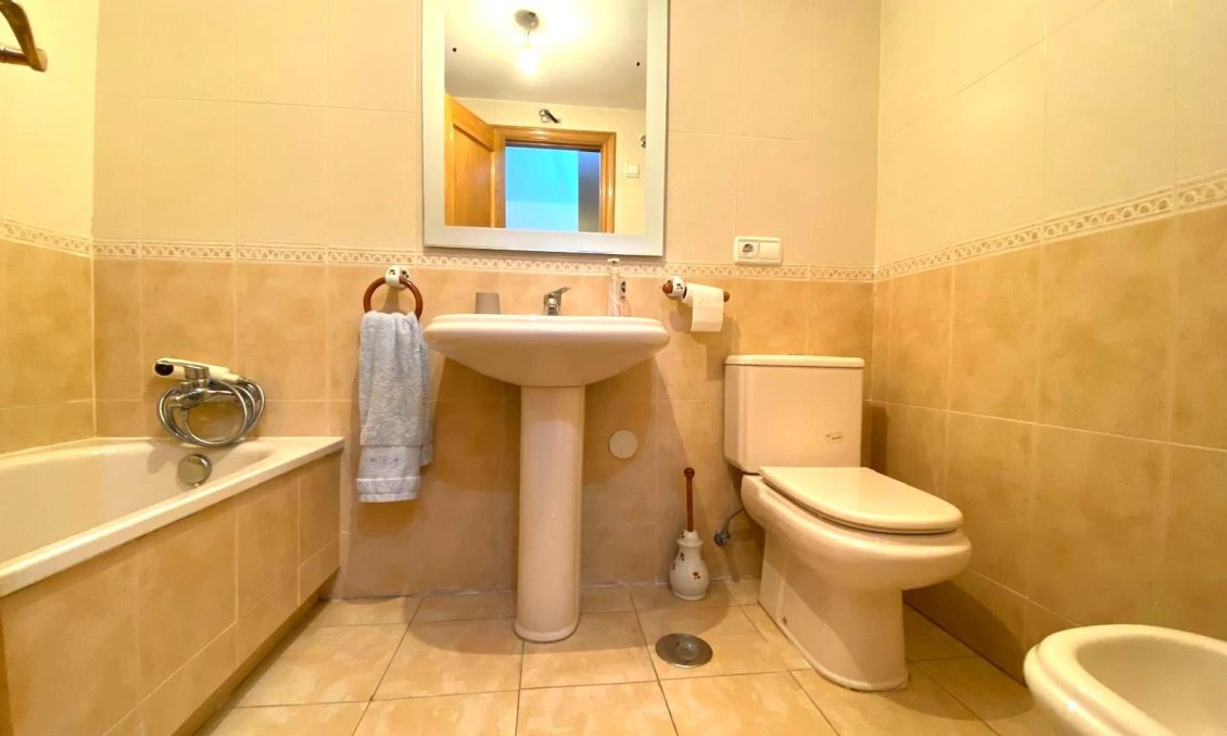 Resale - Apartment -
Alicante - Costa Blanca