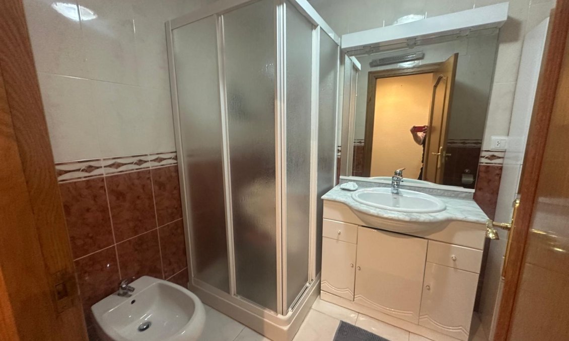 Használt Ingatlanok - Apartman -
Alicante - Costa Blanca