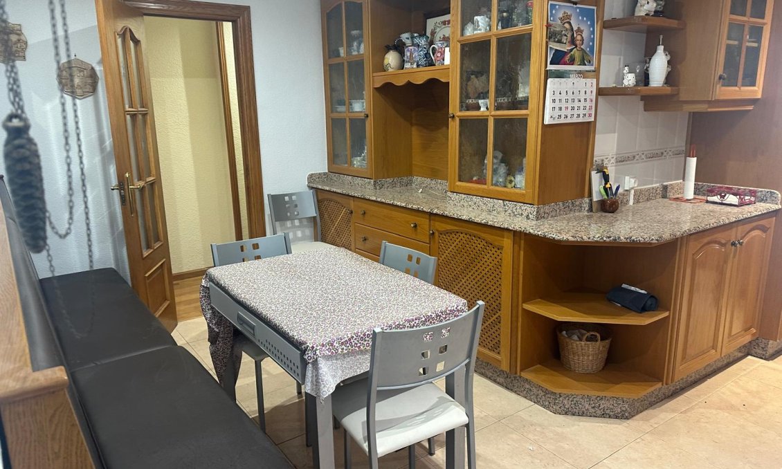 Használt Ingatlanok - Apartman -
Alicante - Costa Blanca