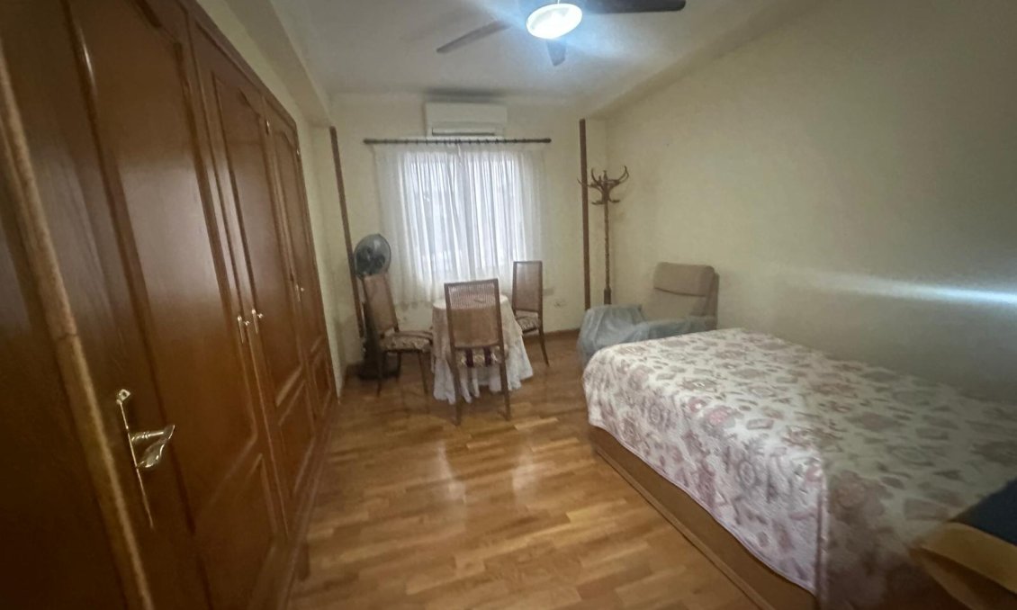 Használt Ingatlanok - Apartman -
Alicante - Costa Blanca