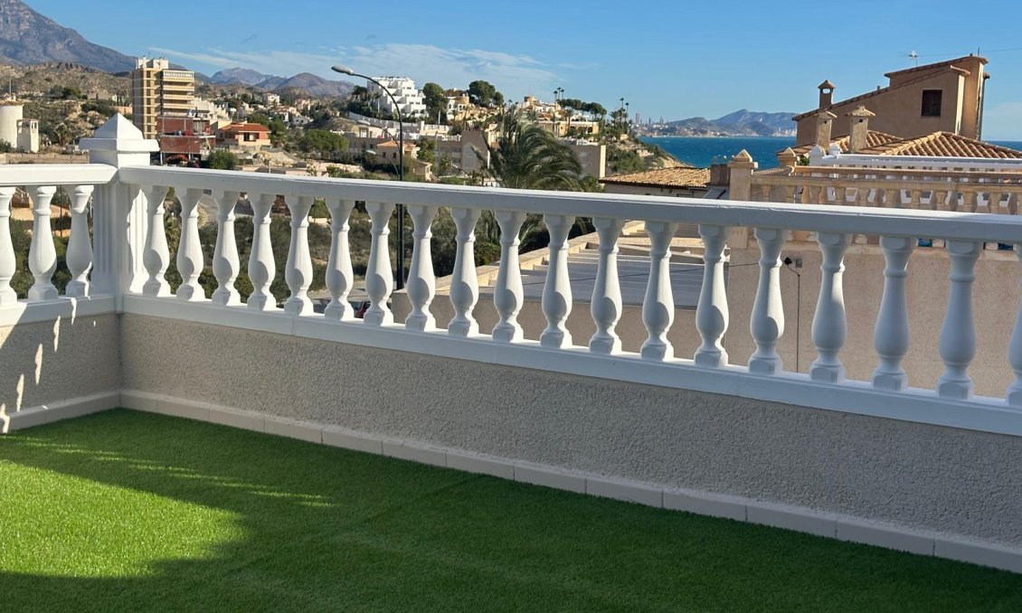 Használt Ingatlanok - Villa -
El Campello - Costa Blanca