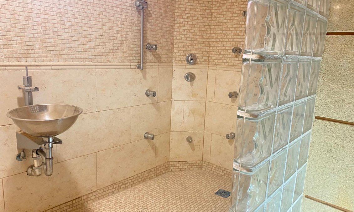 Használt Ingatlanok - Villa -
Torrevieja - Costa Blanca