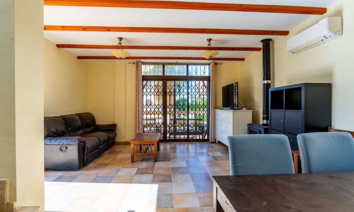 Használt Ingatlanok - Villa -
Orihuela Costa - Costa Blanca