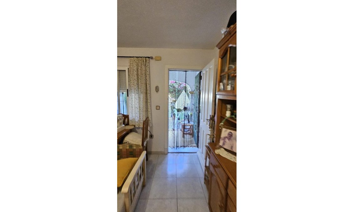 Használt Ingatlanok - Bungaló -
Orihuela Costa - Costa Blanca