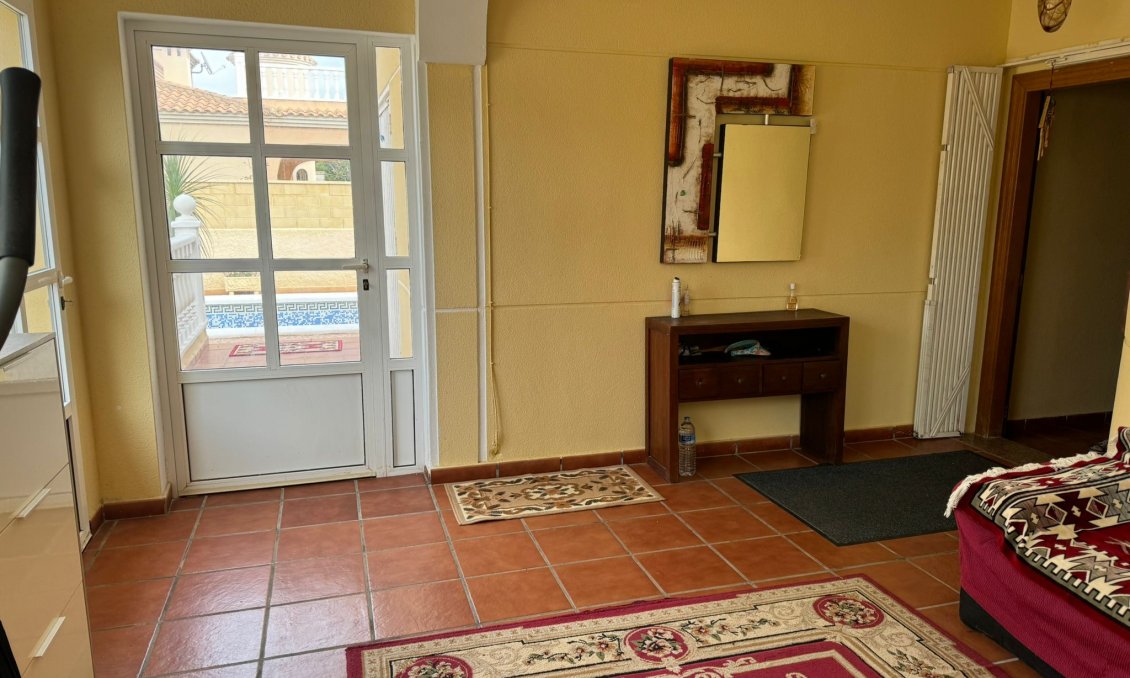 Használt Ingatlanok - Villa -
Orihuela Costa - Costa Blanca