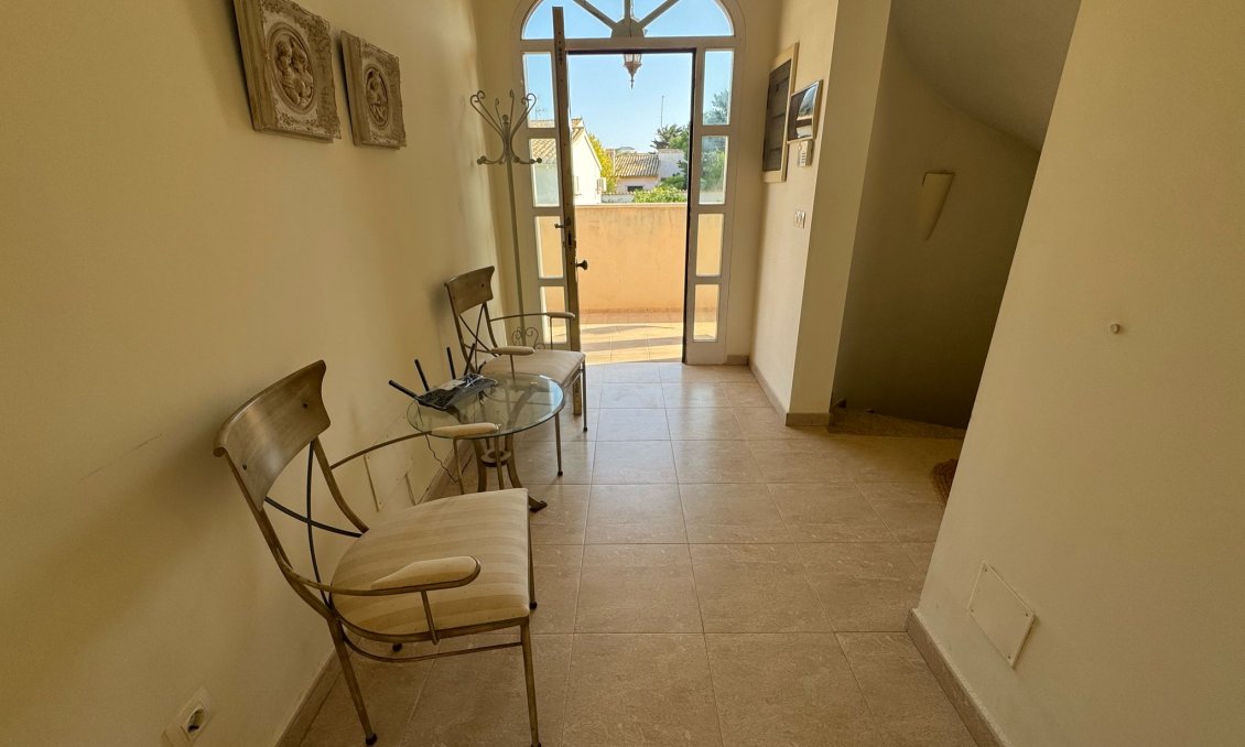 Wiederverkauf - Villa -
Orihuela Costa - Costa Blanca