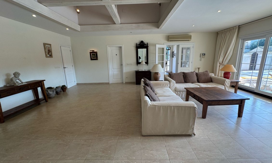 Wiederverkauf - Villa -
Orihuela Costa - Costa Blanca