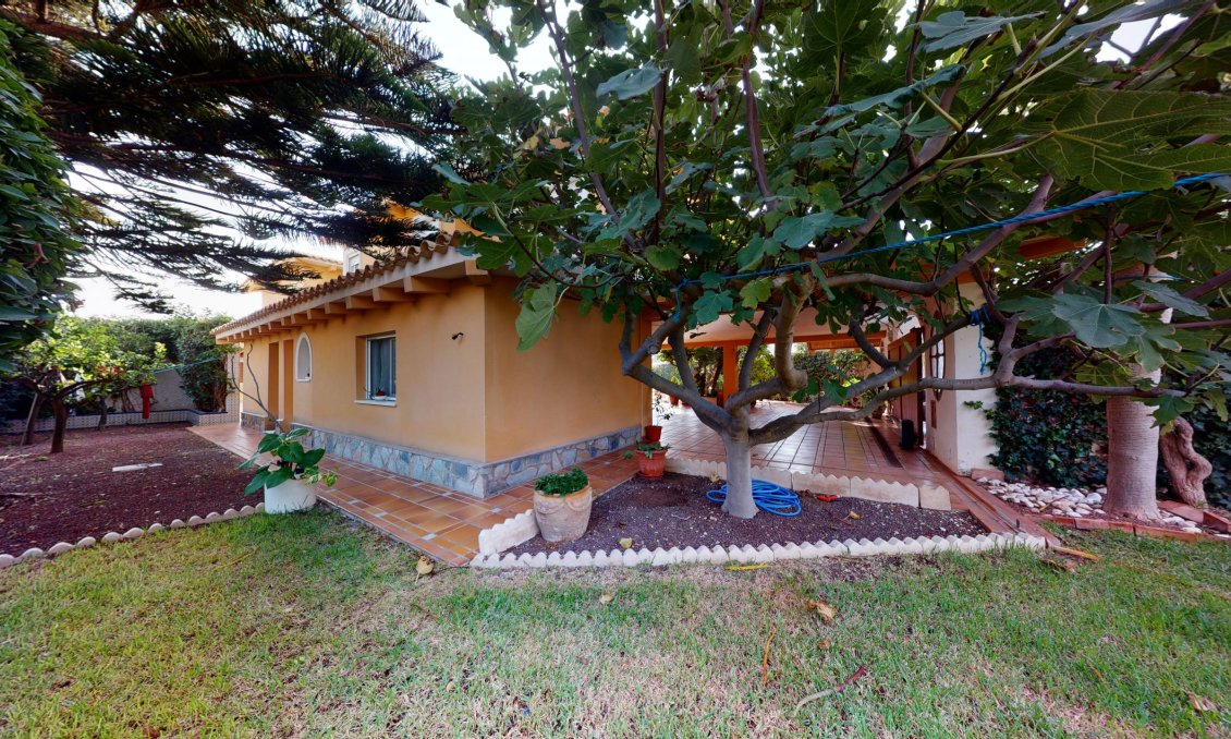 Használt Ingatlanok - Villa -
Orihuela Costa - Costa Blanca