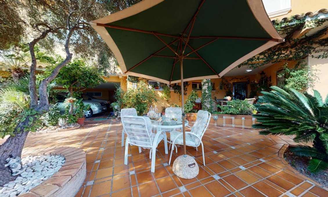 Használt Ingatlanok - Villa -
Orihuela Costa - Costa Blanca