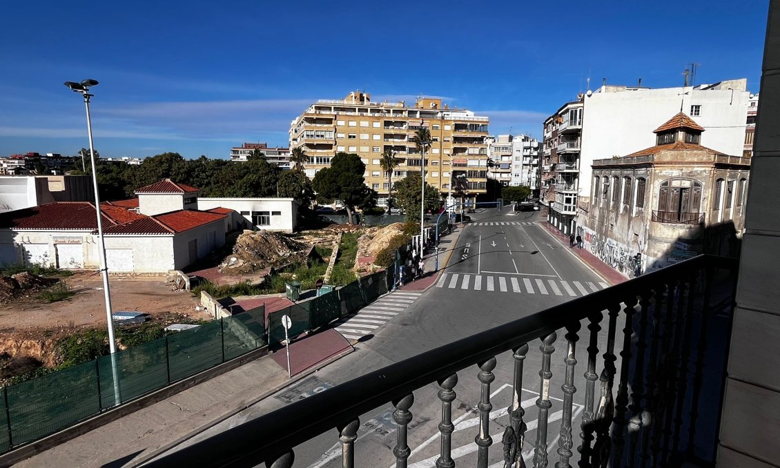 Wiederverkauf - Wohnung -
Torrevieja - Costa Blanca