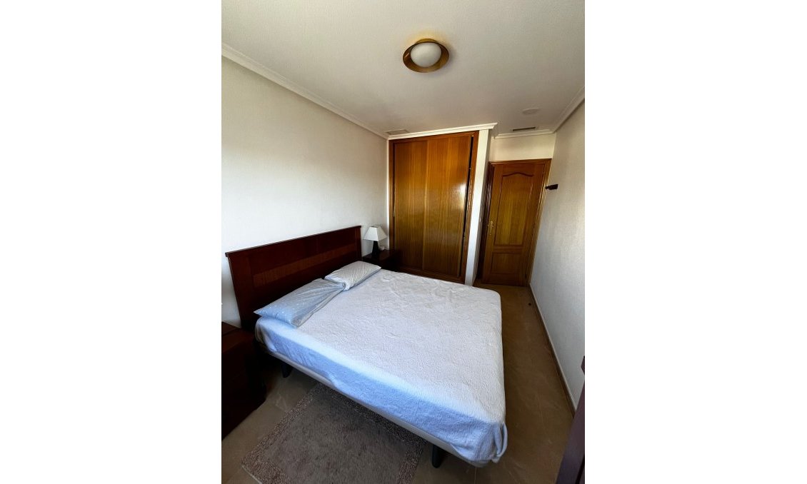 Wiederverkauf - Wohnung -
Torrevieja - Costa Blanca