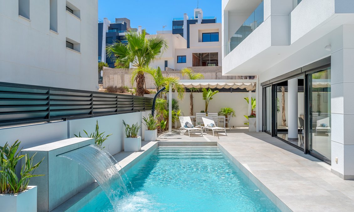 Használt Ingatlanok - Villa -
Guardamar del Segura - Costa Blanca