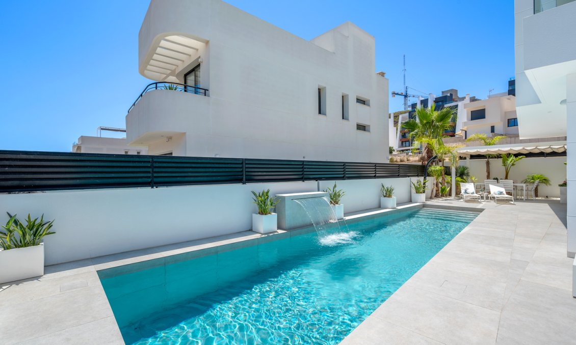 Használt Ingatlanok - Villa -
Guardamar del Segura - Costa Blanca