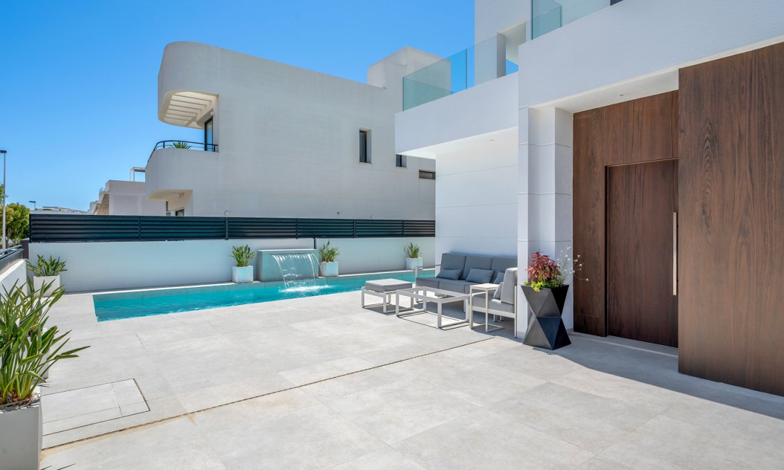 Használt Ingatlanok - Villa -
Guardamar del Segura - Costa Blanca