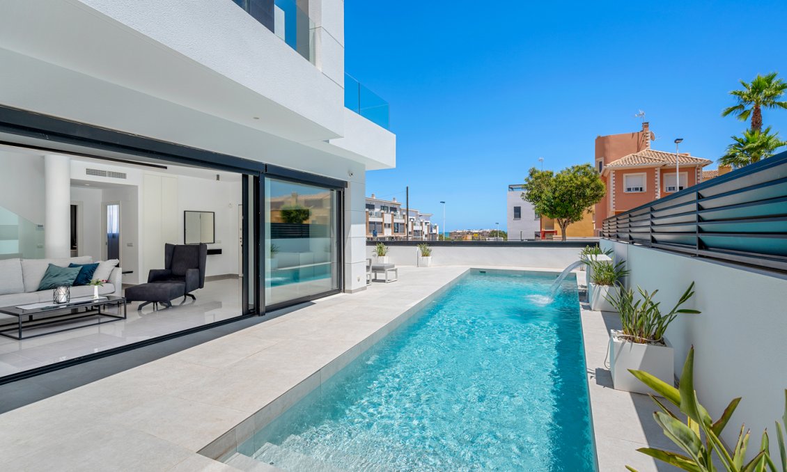 Használt Ingatlanok - Villa -
Guardamar del Segura - Costa Blanca