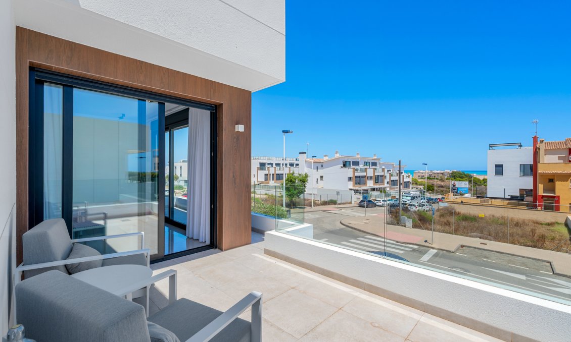 Használt Ingatlanok - Villa -
Guardamar del Segura - Costa Blanca