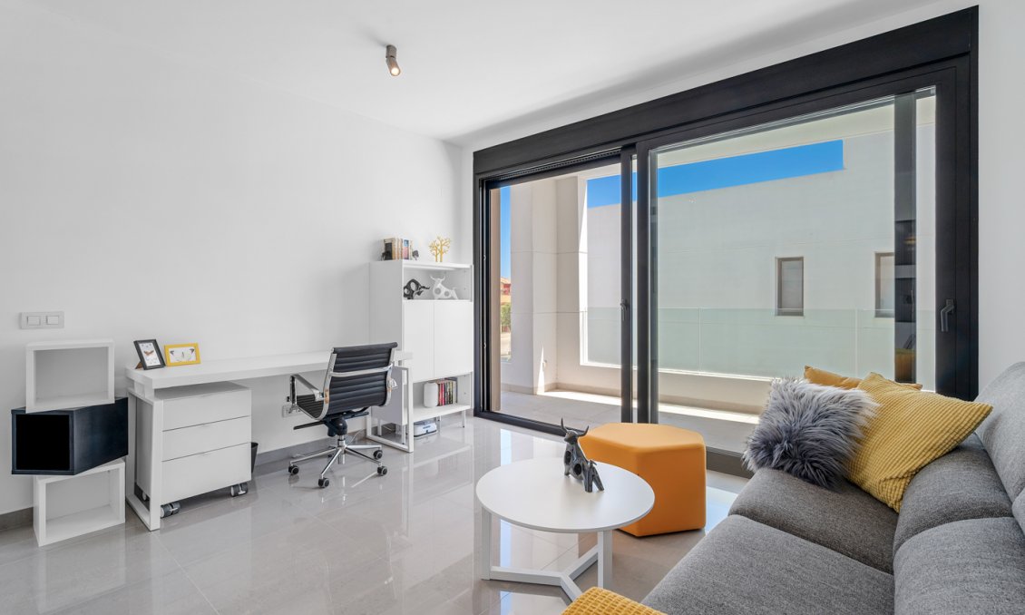 Használt Ingatlanok - Villa -
Guardamar del Segura - Costa Blanca