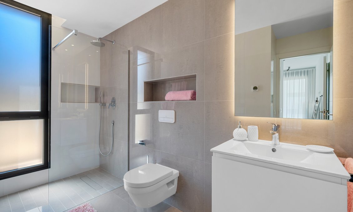 Használt Ingatlanok - Villa -
Guardamar del Segura - Costa Blanca