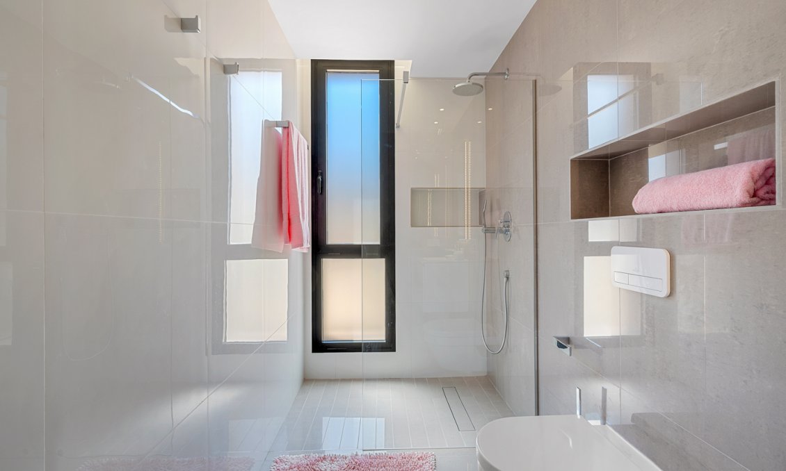 Használt Ingatlanok - Villa -
Guardamar del Segura - Costa Blanca