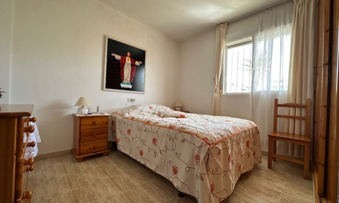 Használt Ingatlanok - Apartman -
Torrevieja - Costa Blanca
