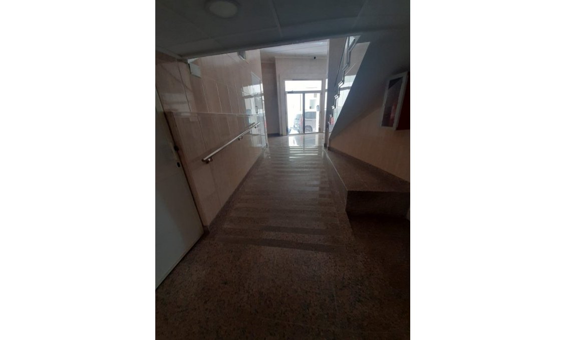 Használt Ingatlanok - Apartman -
Torrevieja - Costa Blanca