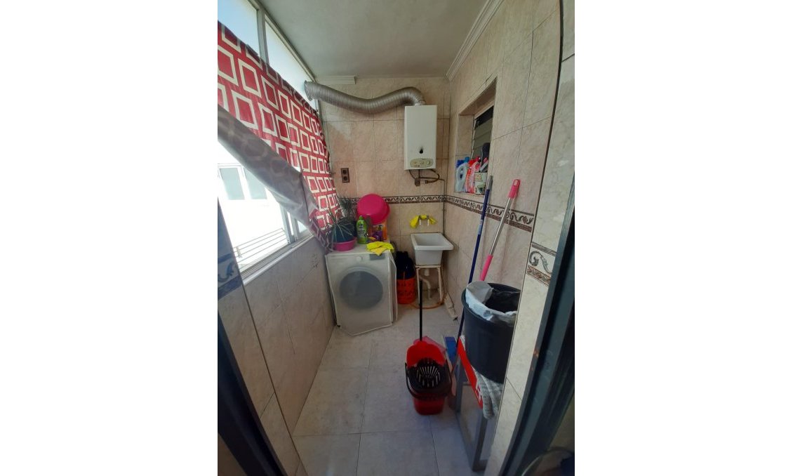 Használt Ingatlanok - Apartman -
Torrevieja - Costa Blanca