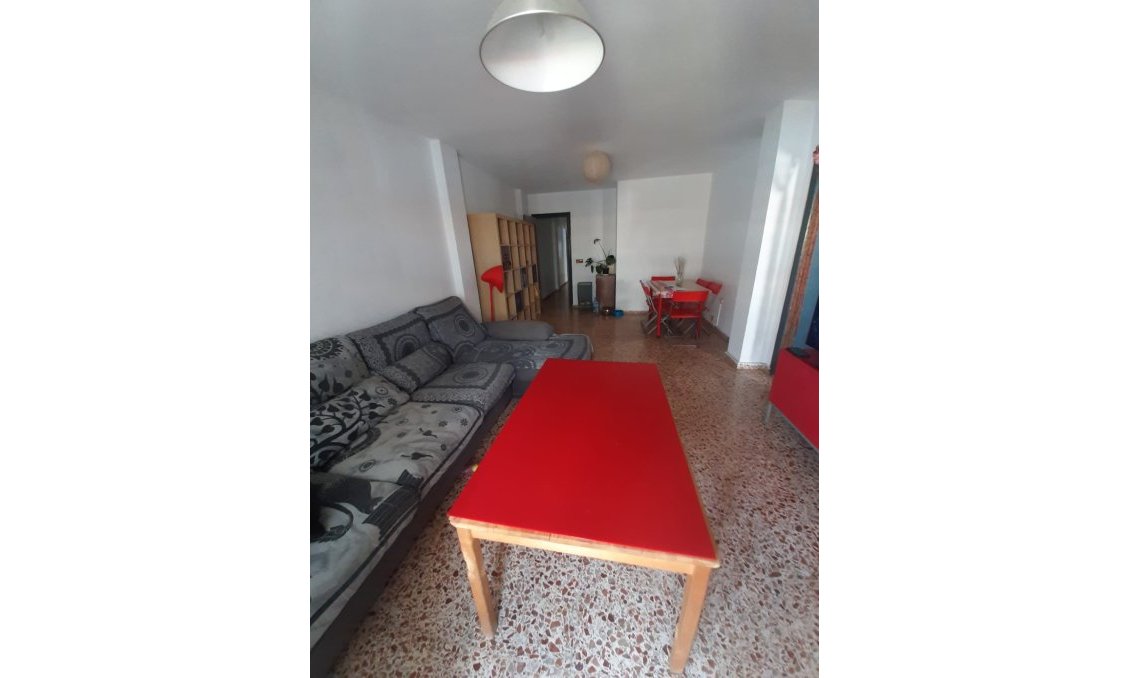 Használt Ingatlanok - Apartman -
Torrevieja - Costa Blanca