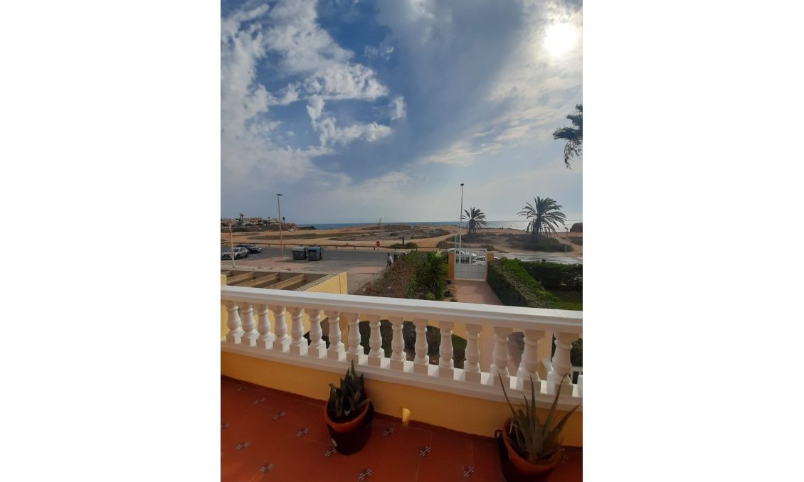 Wiederverkauf - Town House -
Torrevieja - Costa Blanca