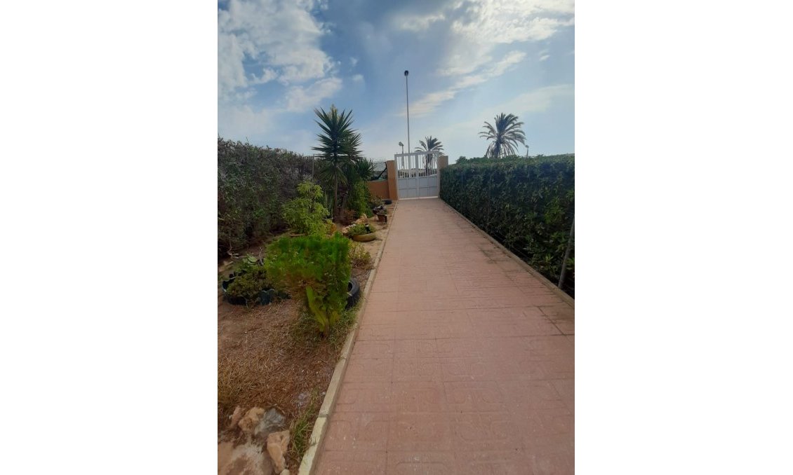 Wiederverkauf - Town House -
Torrevieja - Costa Blanca